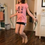 27 Quandt, Carlotta Seilhüpfen